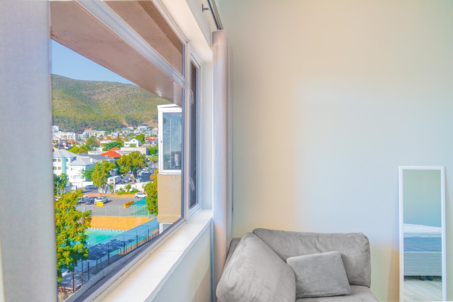 To Let 3 Bedroom Property for Rent in Sea Point Western Cape